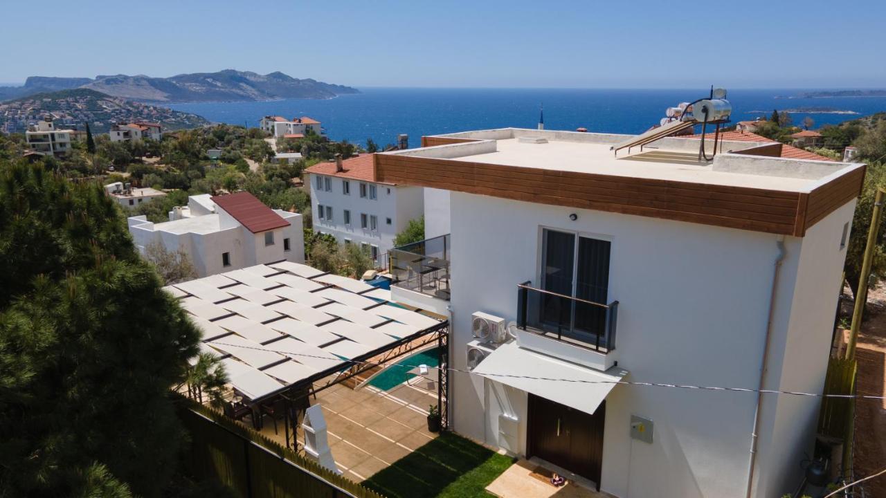 Marine Luxury Villa *